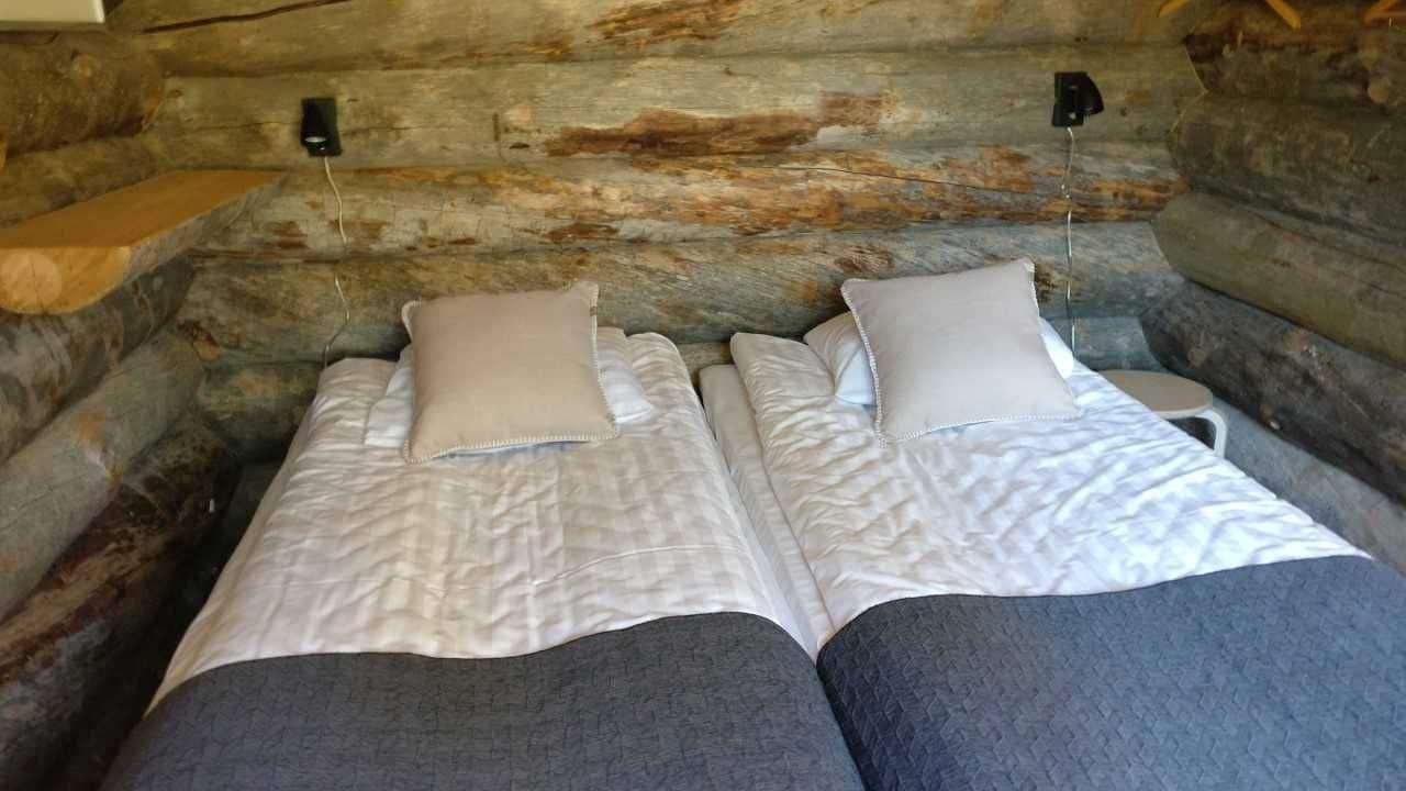 Kuukkeli Log Houses Villa Aurora "Pupula" 萨利色尔卡 外观 照片